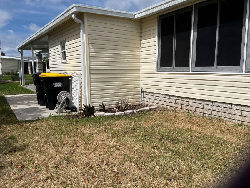 1108 La Costa Lane a Winter Haven, FL Mobile or Manufactured Home for Sale